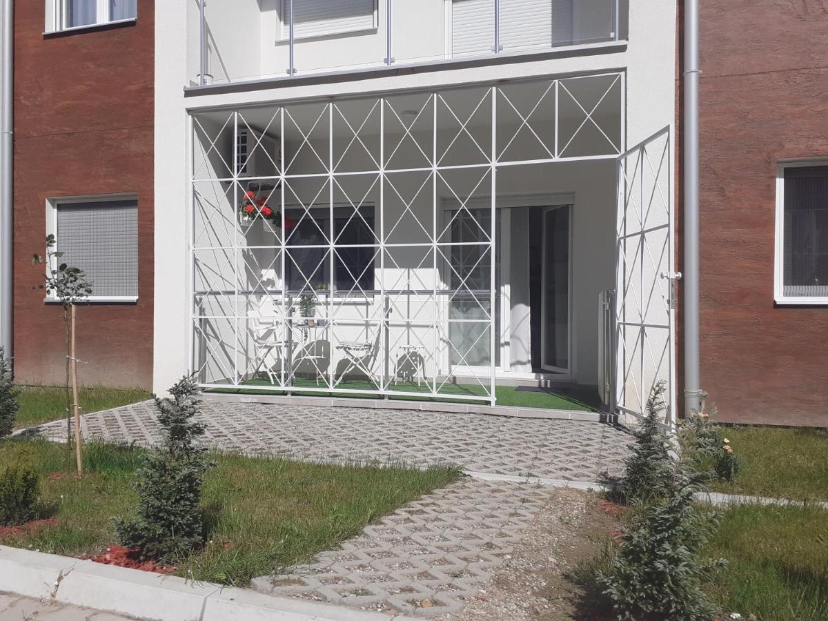 Apartman Bombonica บันยา โควิลยาชา ภายนอก รูปภาพ